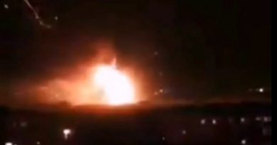 Reported Israel air strikes keep up pressure on Iranian targets near Damascus